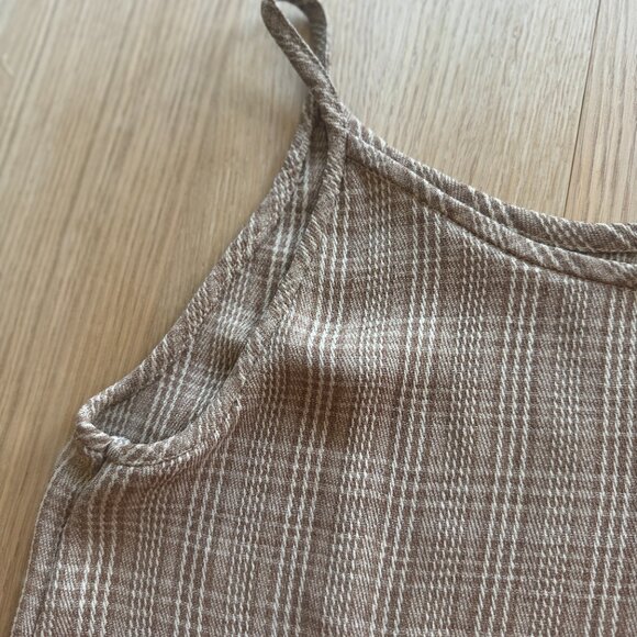 Cutest vintage tan/brown check tank top - Picture 6 of 6